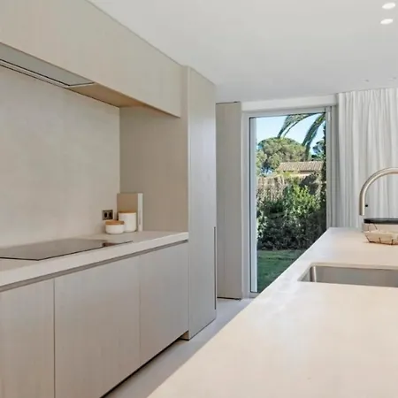 Vila De Luxe Canisses