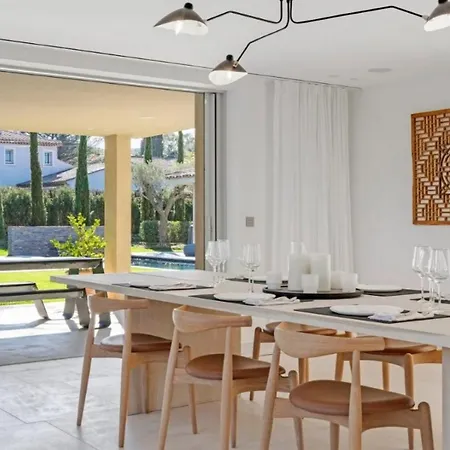 De Luxe Canisses * Saint Tropez