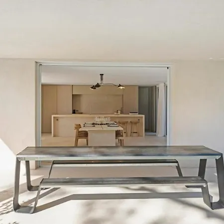 De Luxe Canisses Vila *
