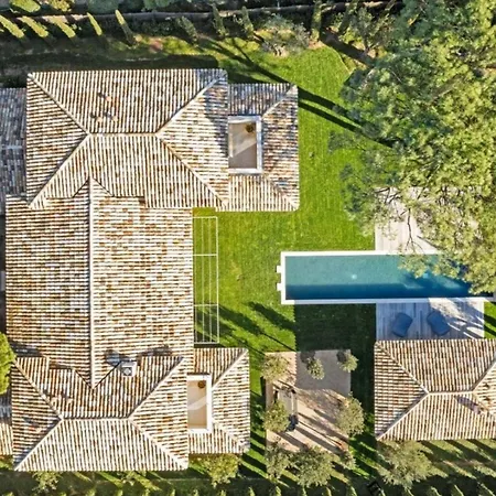De Luxe Canisses Vila Saint Tropez